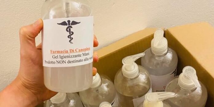 Canepina, la farmacia dona gel igienizzante alle scuole