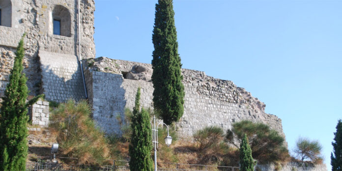 Rocca dei Papi Montefiascone