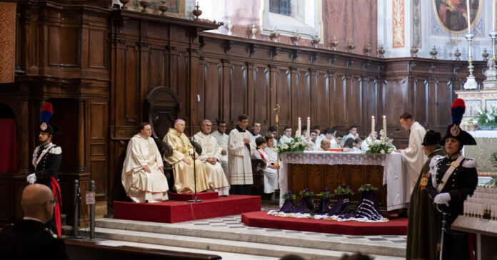 Vescovo a Montefiascone - concattedrale di S. Margherita