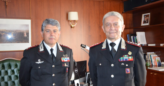 Comandante Provinciale Colonnello Massimo Friano e il Generale di Corpo D’Armata Antonio De Vita